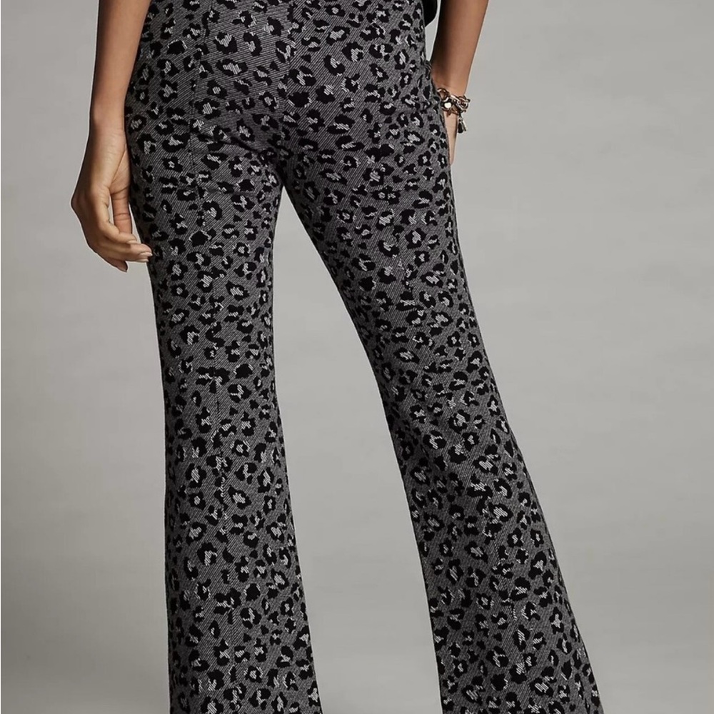 Maeve Black and Gray Stretch Leggings